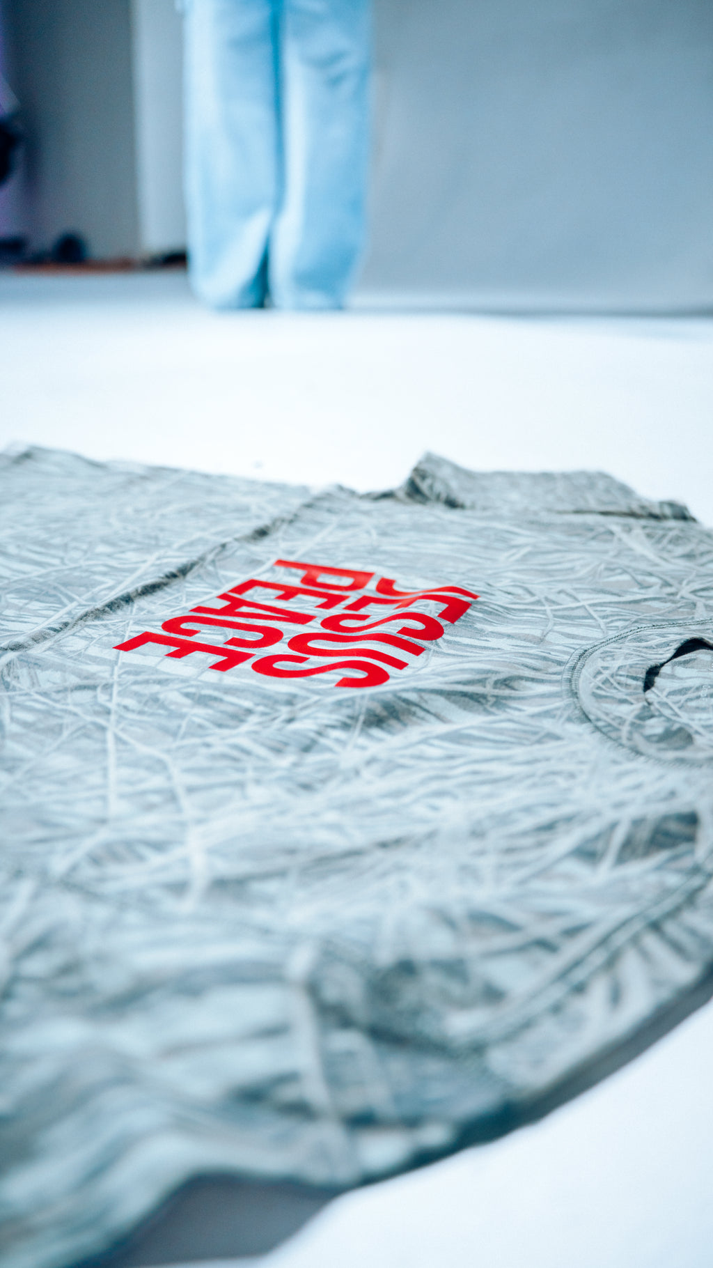 Jesus Peace Camo Heavyweight Cropped T-shirt pink